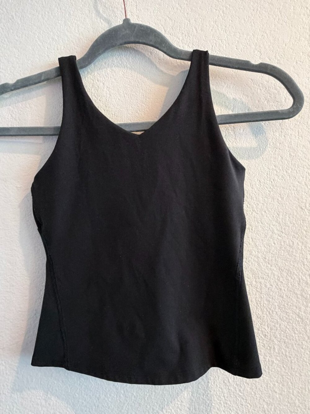 All in Motion Black V-Neck Workout Tank Size M (8)
